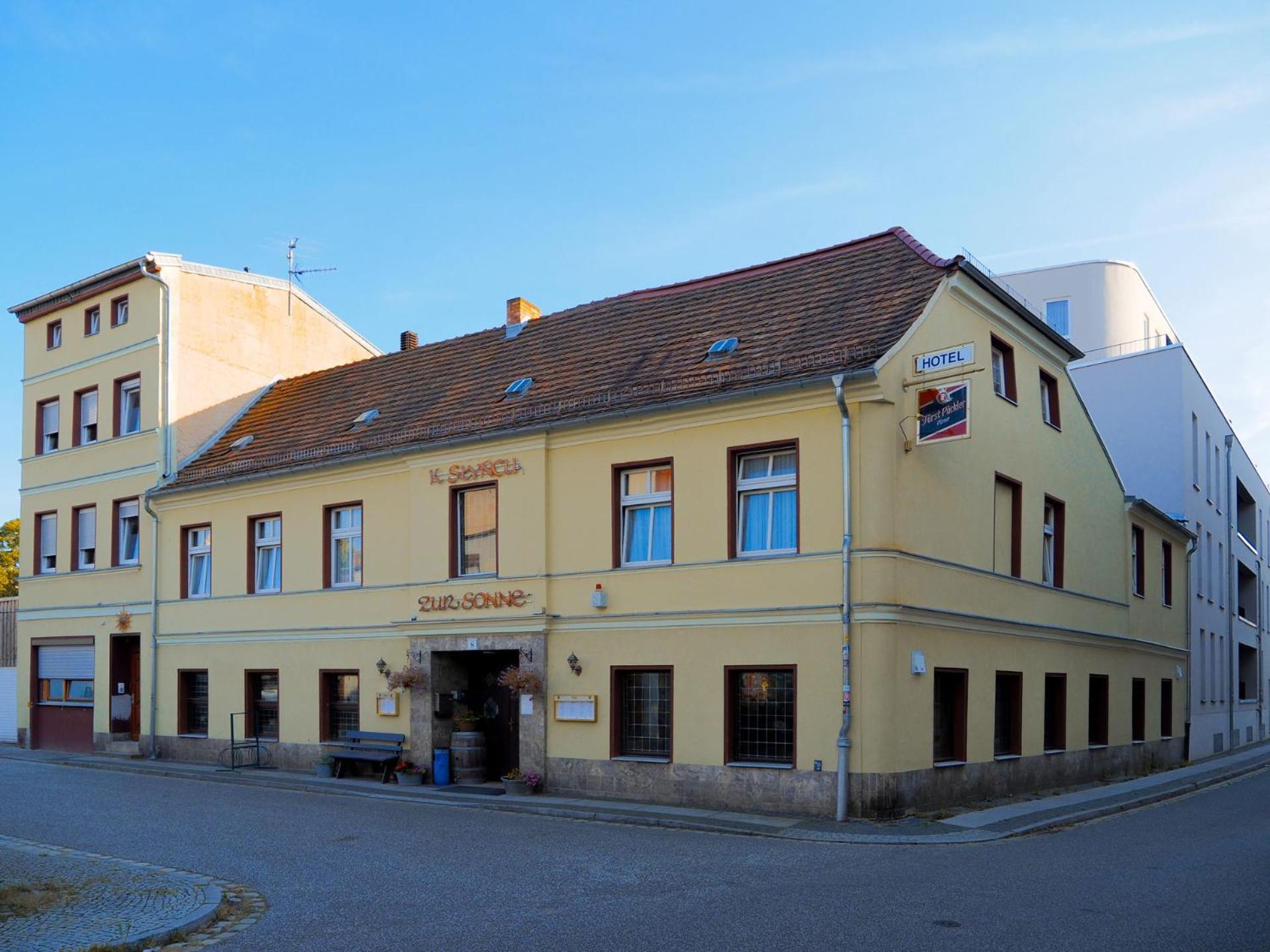 Hotel Zur Sonne Cottbus Buitenkant foto