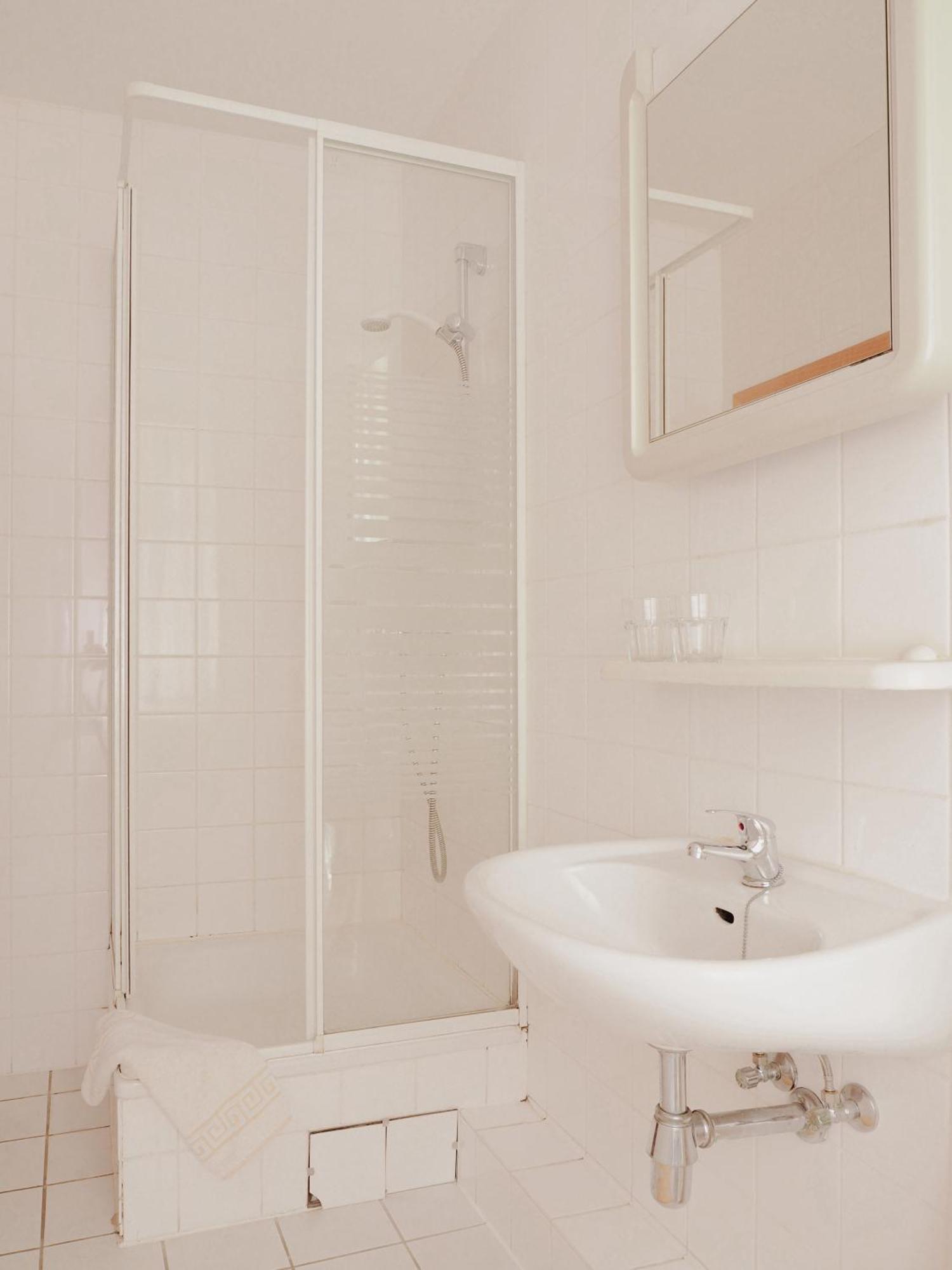 Hotel Zur Sonne Cottbus Buitenkant foto